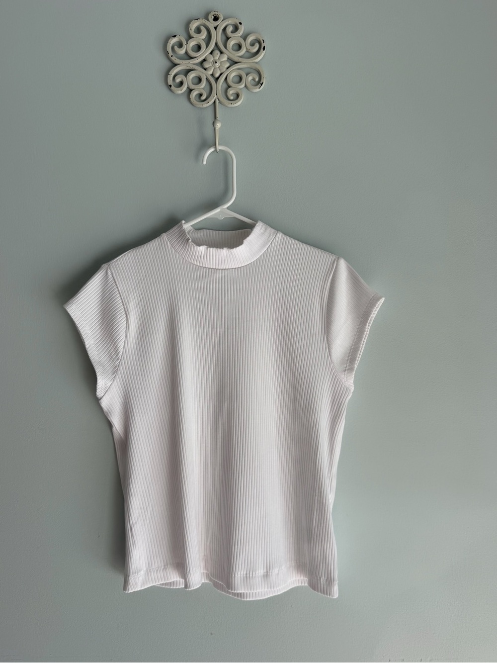 Old Navy White Ribbed Mock Neck Short Sleeve Top XL